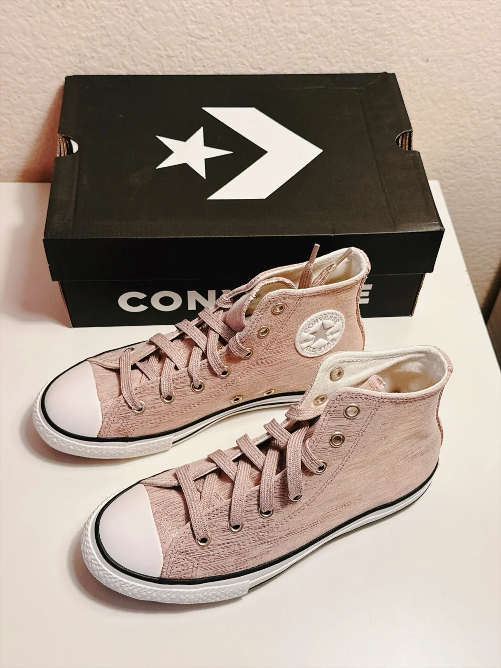 Converse Chuck Taylor All Star High Top Rose Gold Metallic Junior 3 662800C NIB